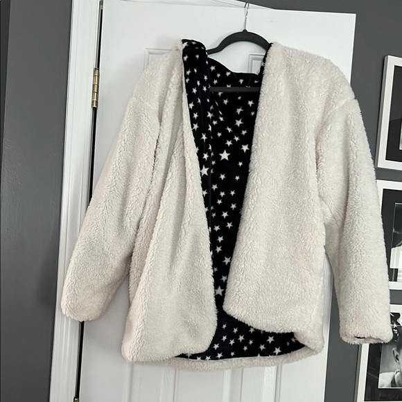 Reversible White and Black Star Jacket - Picture 1 of 1